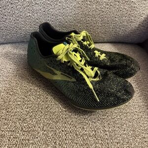 Brooks Men's Mach 19 Spike Track Racing Shoes Size 7 With Spikes‎
